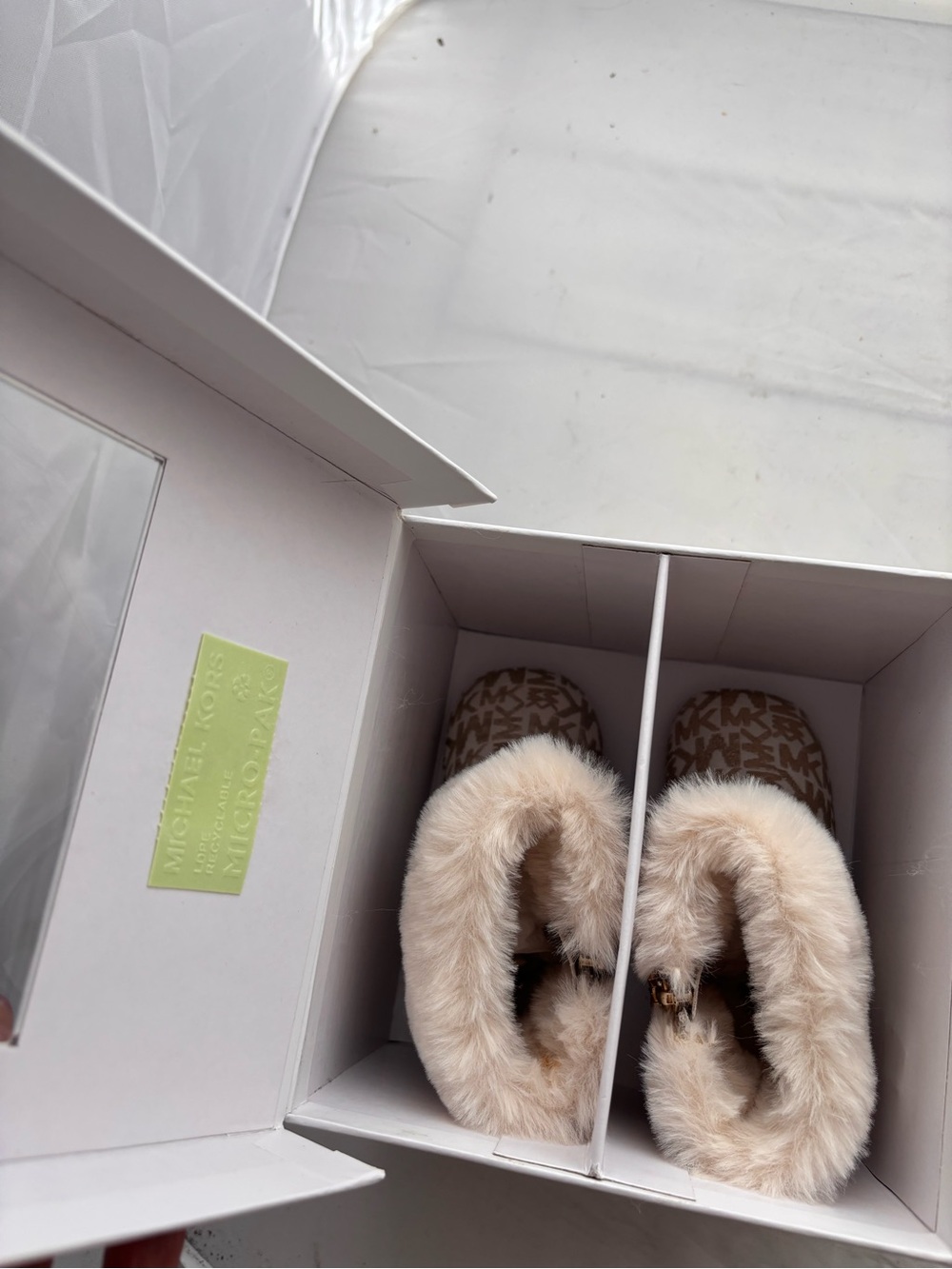 Michael Kors Baby Faux-Fur Trim Gold Logo Booties - Size 3 - Picture 7 of 9